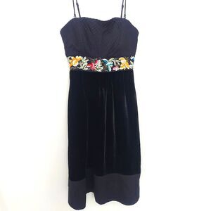 Anthropologie Floreat Sleeveless Dress Size 6 Black Velvet Embroidered
